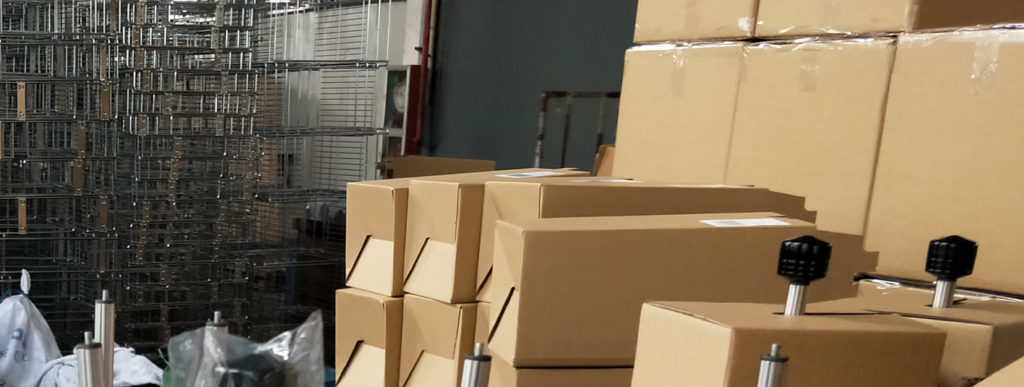 Single-Hand Tear Paper Towel Holder